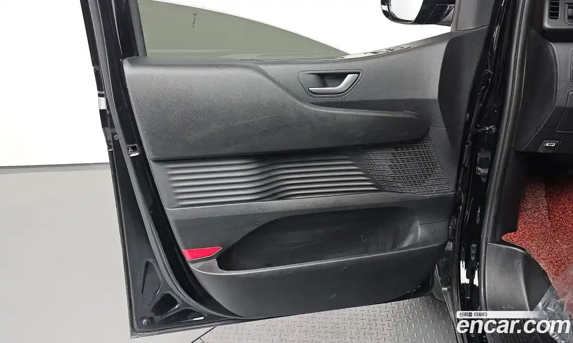 Hyundai Staria 2022 2.2 гидро в Москве, фото 13