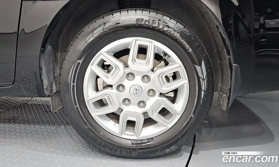 Hyundai Staria 2022 2.2 гидро в Москве, фото 6