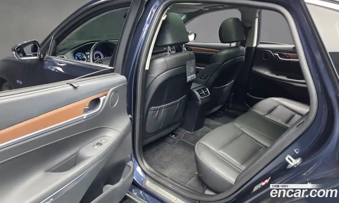 Hyundai Grandeur 2018 2.4 гидро в Москве № 1977227, фото 16