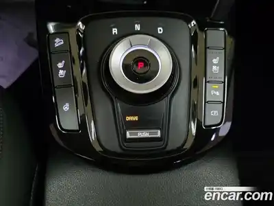 Kia Seltos 2023 2.0 гидро в Москве № 1977763, миниатюра 9