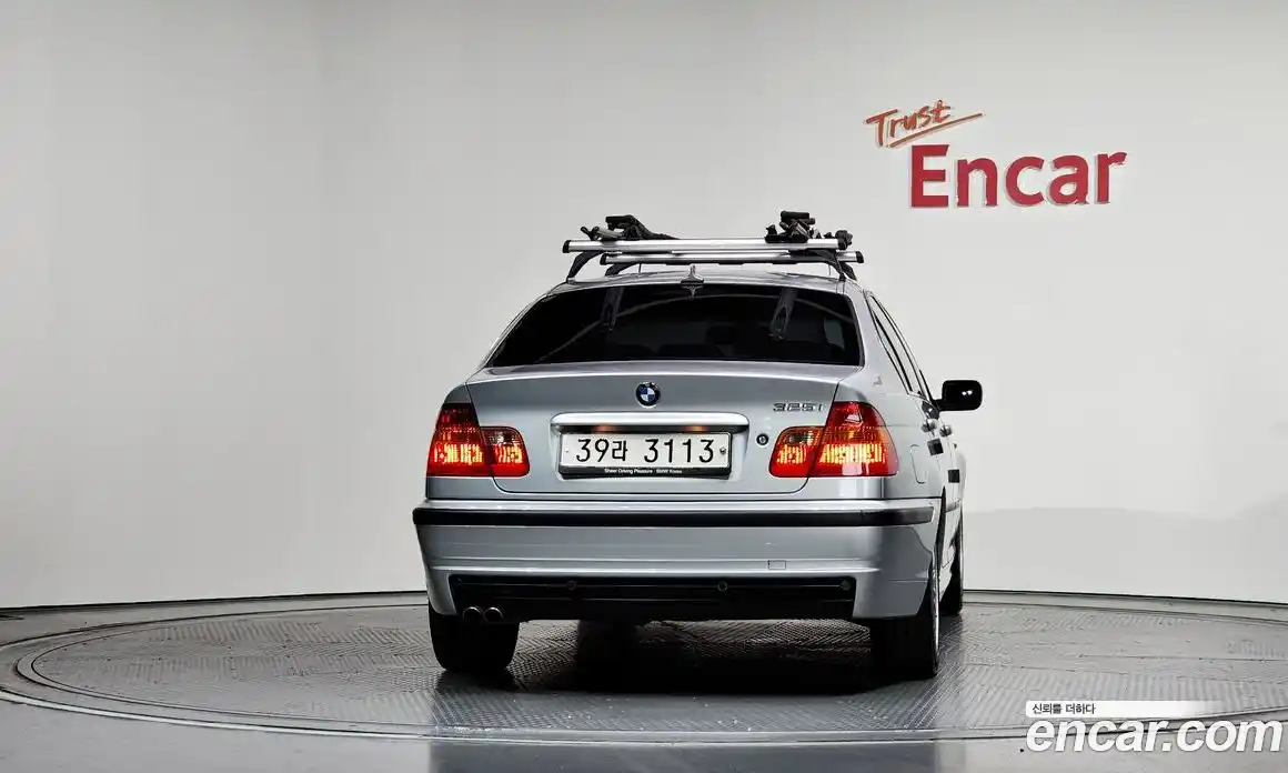 BMW 3-Series 2003 2.5 гидро в Москве, фото 4