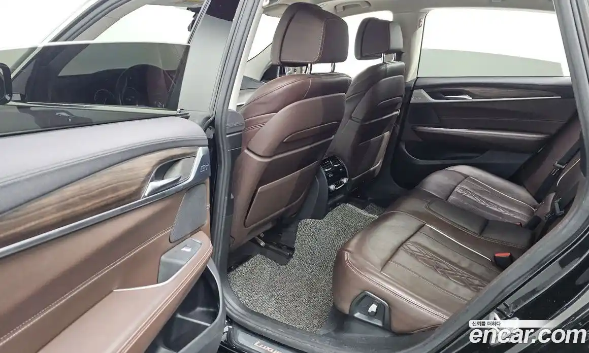 BMW 6-Series 2019 3.0 гидро в Москве, фото 11