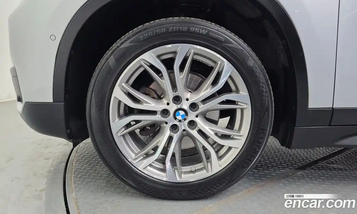 BMW X1 2018 2.0 гидро в Москве № 1977919, фото 5