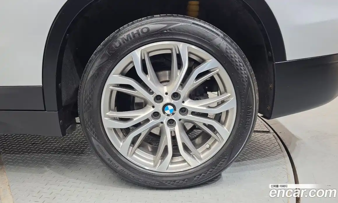 BMW X1 2018 2.0 гидро в Москве № 1977919, фото 7