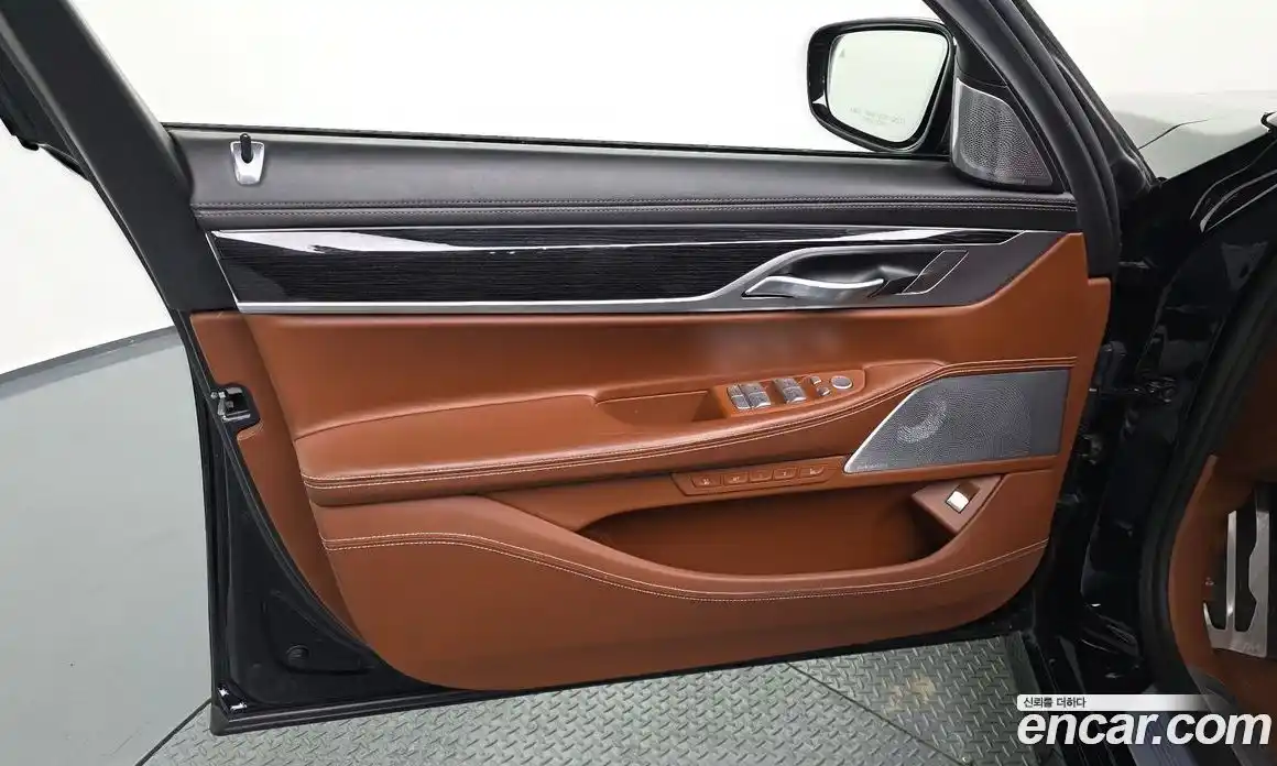 BMW 7-Series 2019 6.6 гидро в Москве № 1977930, фото 14