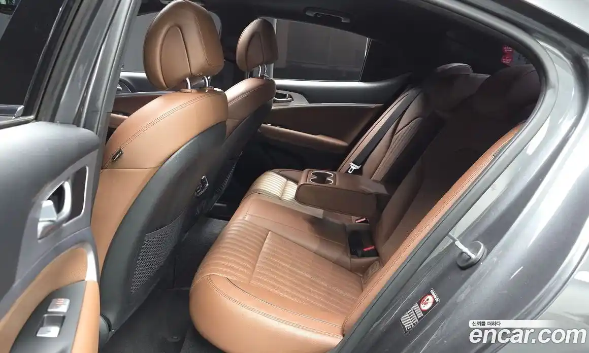 Genesis G70 2019 2.0 гидро в Москве, фото 12
