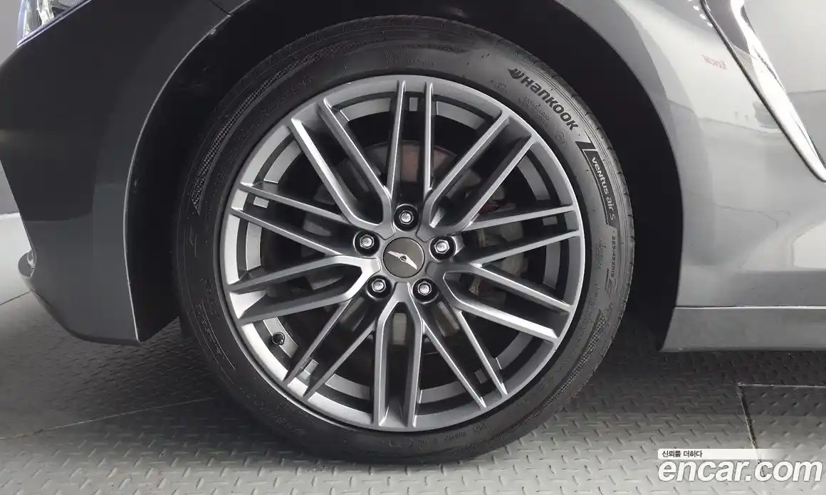 Genesis G70 2019 2.0 гидро в Москве, фото 5