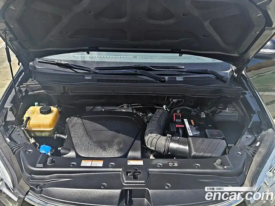 SsangYong Korando 2014 2.0 механика в Москве, фото 6
