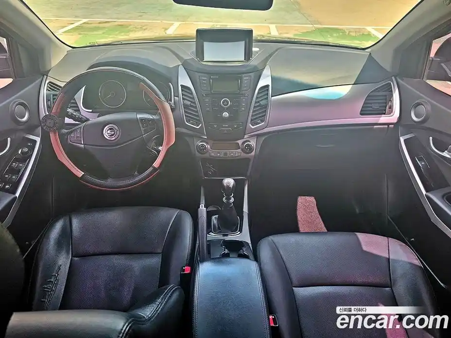 SsangYong Korando 2014 2.0 механика в Москве, фото 7