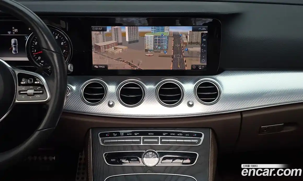 Mercedes-Benz E-Class 2020 2.0 гидро, фото 14