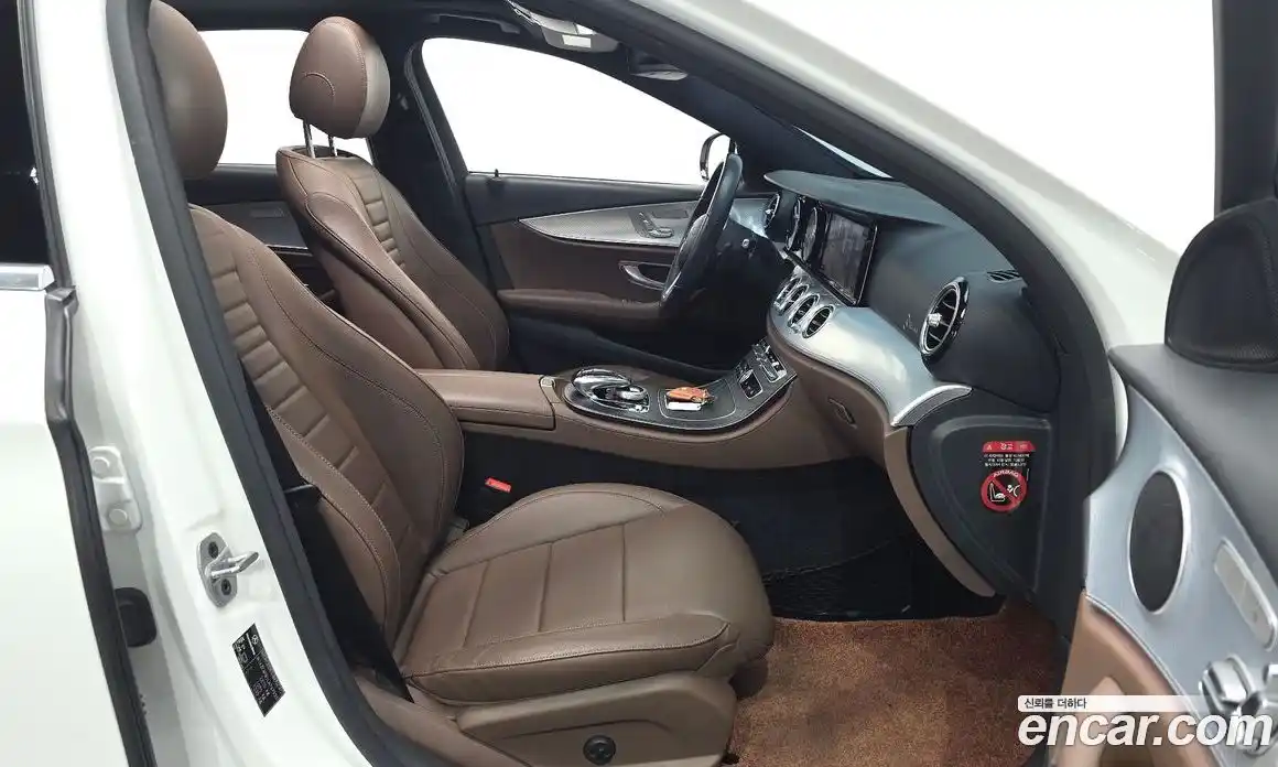 Mercedes-Benz E-Class 2020 2.0 гидро, фото 10