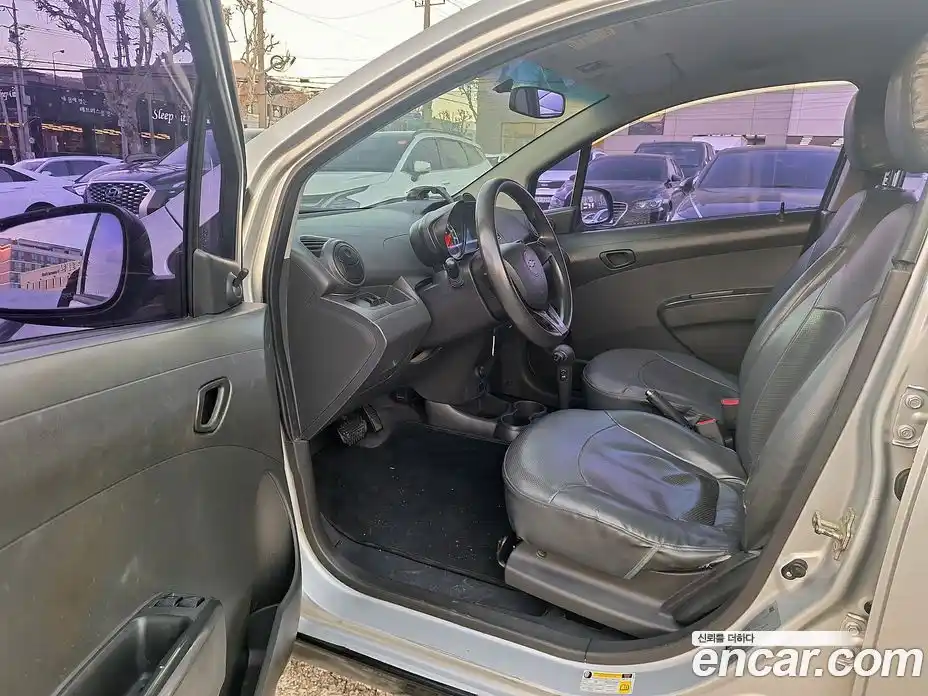 Chevrolet Spark 2013 1.0 гидро в Москве, фото 8