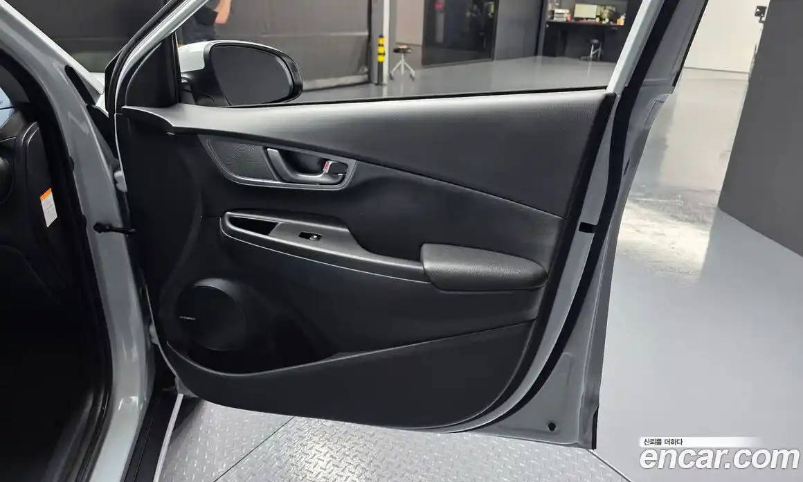Hyundai Kona 2020 0.2 гидро в Москве, фото 14