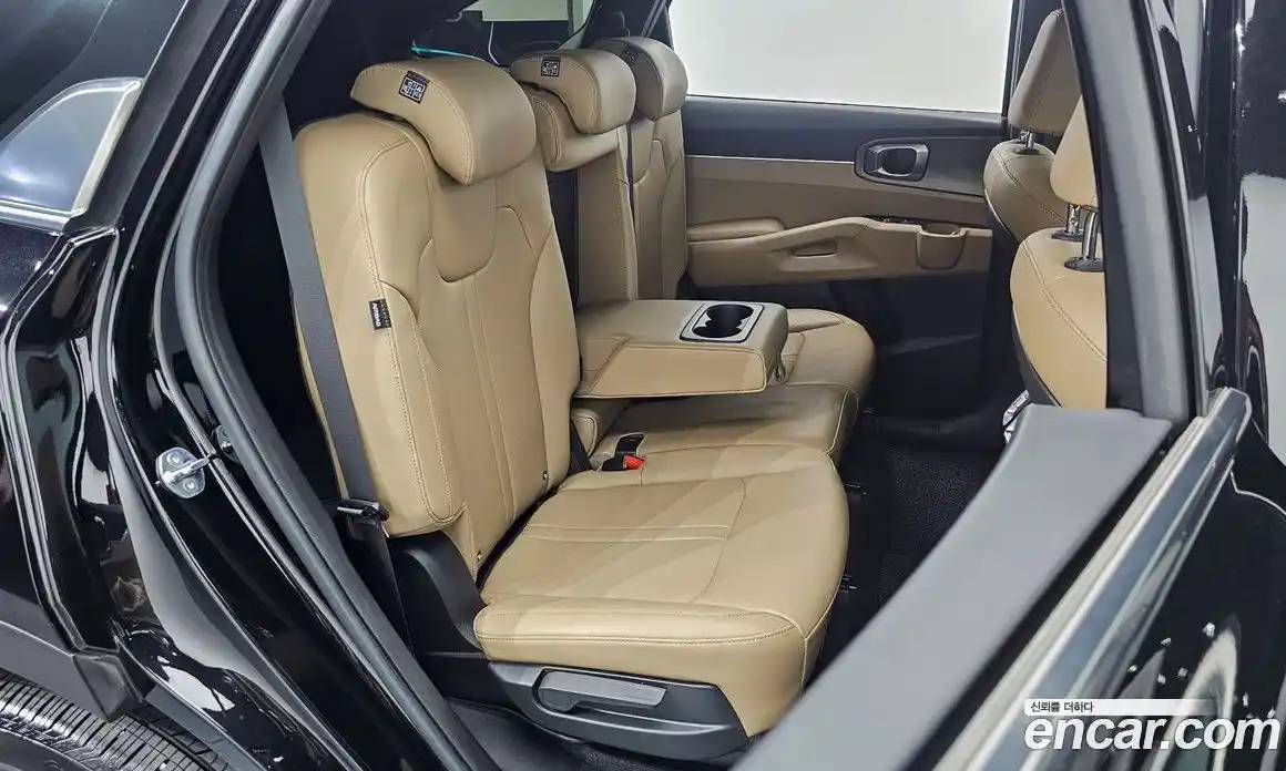 Kia Sorento 2023 2.2 гидро в Москве, фото 17