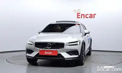 Volvo V60 2020 2.0 гидро в Москве № 212814, миниатюра 3