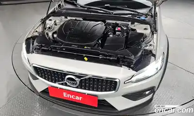 Volvo V60 2020 2.0 гидро в Москве № 212814, миниатюра 6