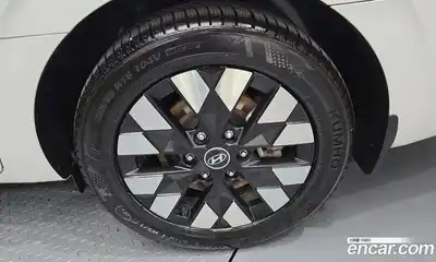 Hyundai Staria 2025 2.2 гидро в Москве № 2196929, миниатюра 7