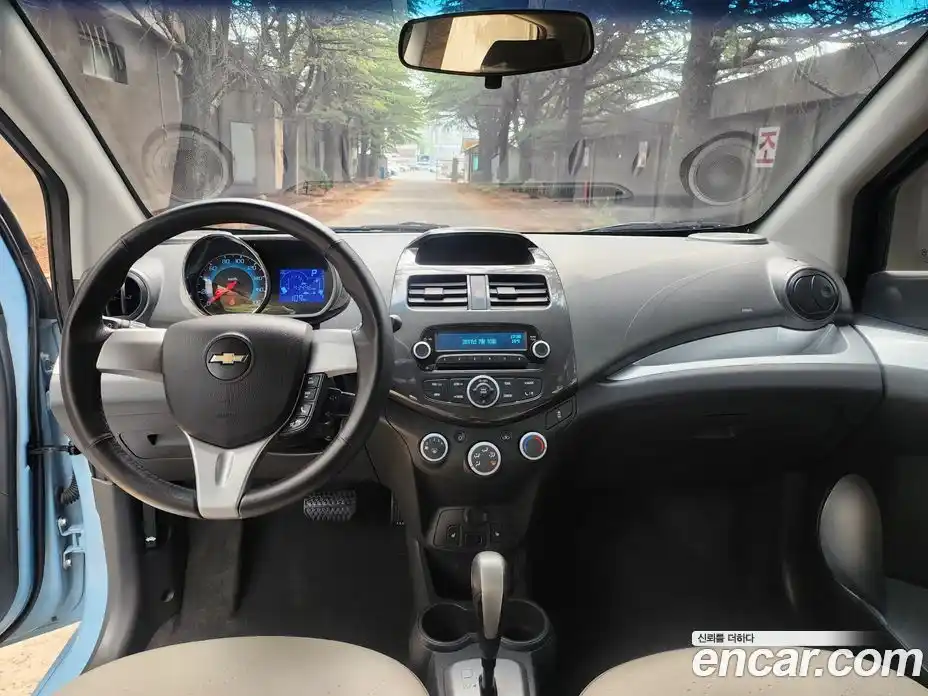 Chevrolet Spark 2013 1.0 вариатор в Москве № 2200526, фото 7