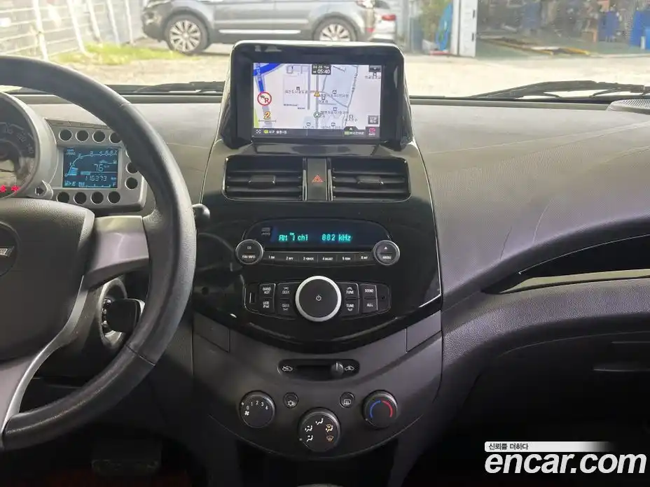 Chevrolet Spark 2012 1.0 гидро в Москве № 2200600, фото 14