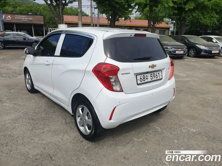 Chevrolet Spark 2016 1.0 гидро в Москве № 2200622, фото 10