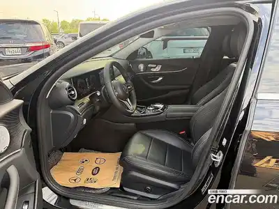 Mercedes-Benz E-Class 2020 2.0 гидро в Москве № 2201317, миниатюра 6