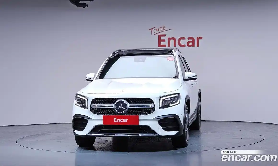 Mercedes-Benz GLB-Class 2021 2.0 гидро в Москве, фото 3