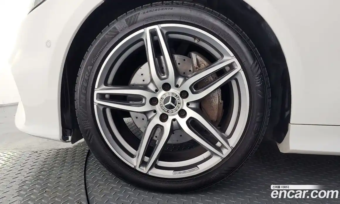 Mercedes-Benz E-Class 2019 1.9 гидро в Москве № 2201710, фото 5