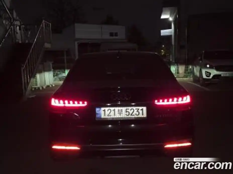 Audi A4 2021 2.0 гидро в Москве № 2202619, фото 3