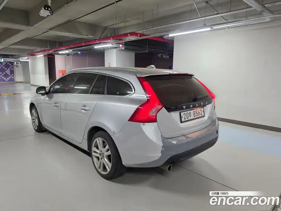 Volvo V60 2012 2.0 гидро в Москве № 2202897, фото 6