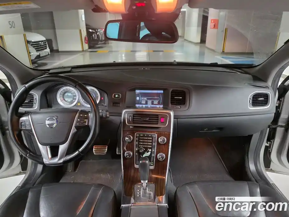 Volvo V60 2012 2.0 гидро в Москве № 2202897, фото 9