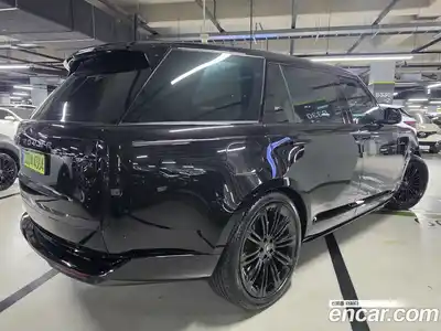 Land Rover Range-Rover 2024 4.4 гидро в Москве № 2203519, миниатюра 4
