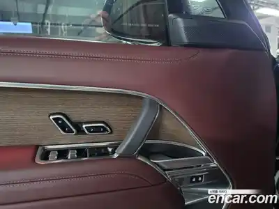 Land Rover Range-Rover 2024 4.4 гидро в Москве № 2203519, миниатюра 9