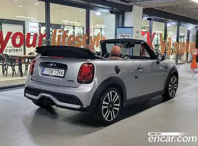 Mini Cooper Convertible 2024 2.0 гидро в Москве № 2203812, миниатюра 4