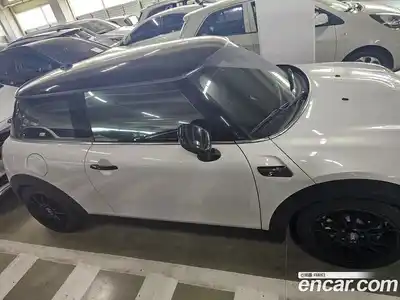 Mini Cooper 2022 гидро в Москве № 2203841, миниатюра 3