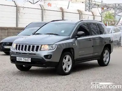 Jeep Compass 2011 2.4 вариатор в Москве № 2204737, миниатюра 3
