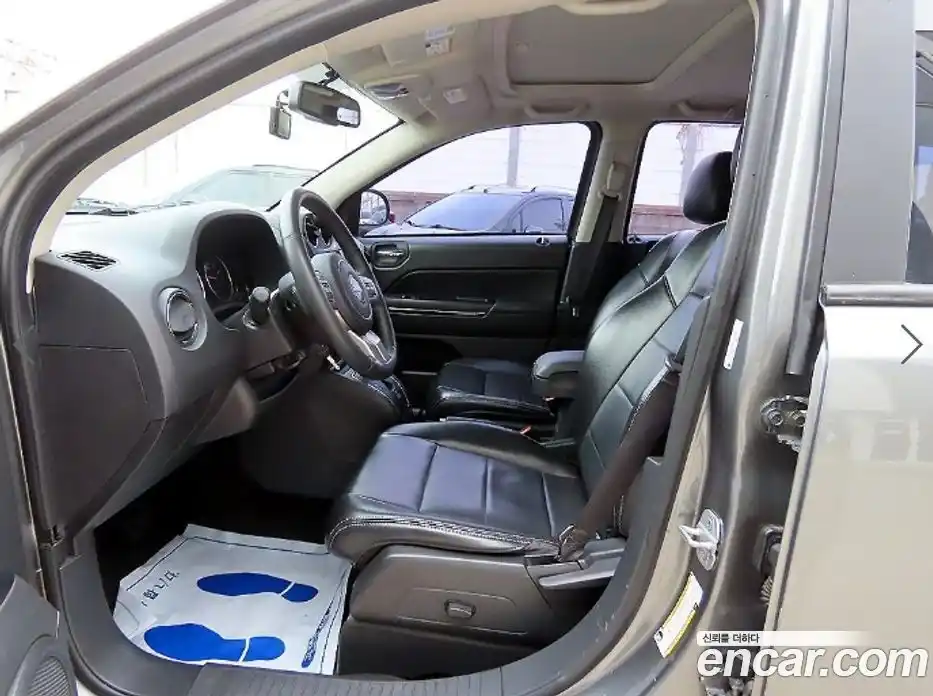 Jeep Compass 2011 2.4 вариатор в Москве № 2204737, фото 6