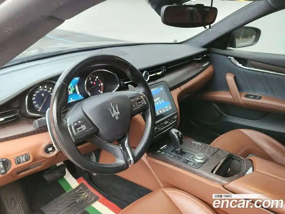 Maserati Quattroporte 2018 3.0 гидро, фото 18