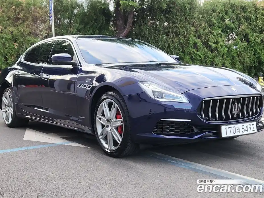 Maserati Quattroporte 2018 3.0 гидро, фото 3