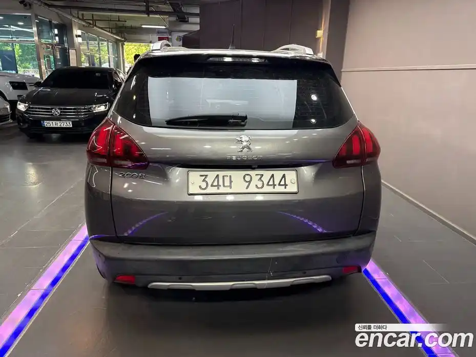 Peugeot 2008 2017 1.6 гидро в Москве, фото 3