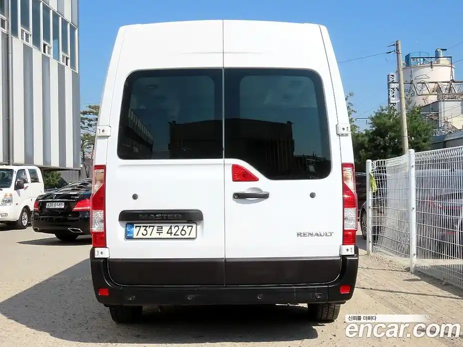 Renault Master 2020 2.3 механика в Москве, фото 3
