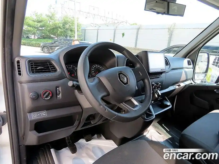 Renault Master 2020 2.3 механика в Москве, фото 9