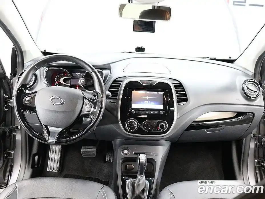 Renault QM3 2017 1.5 гидро в Москве, фото 14