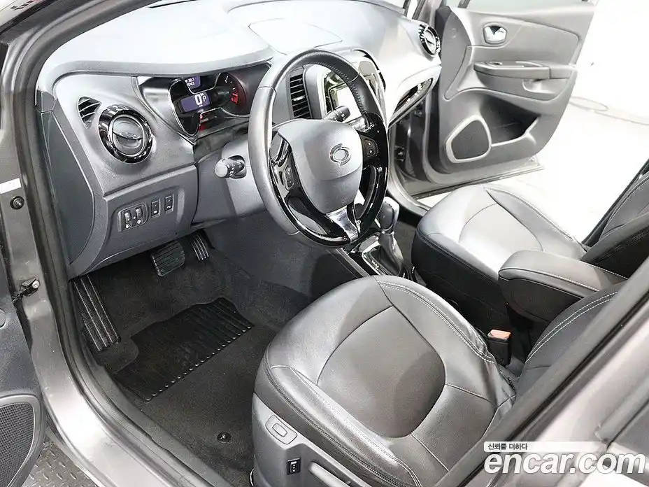 Renault QM3 2017 1.5 гидро в Москве, фото 17