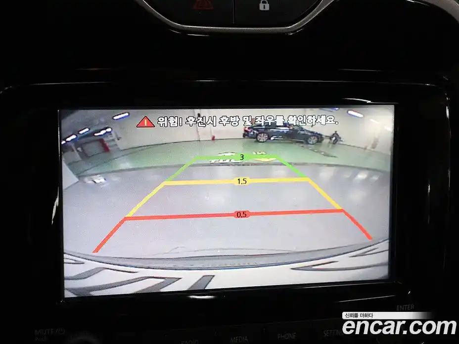 Renault QM3 2017 1.5 гидро в Москве, фото 9