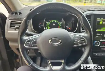 Renault QM6 2018 2.0 гидро в Москве № 2206393, миниатюра 9