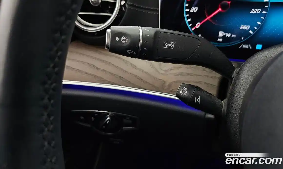 Mercedes-Benz E-Class 2022 2.0 гидро в Москве, фото 17