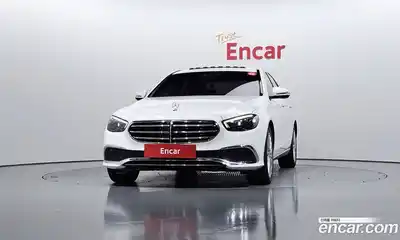 Mercedes-Benz E-Class 2022 2.0 гидро в Москве, миниатюра 3