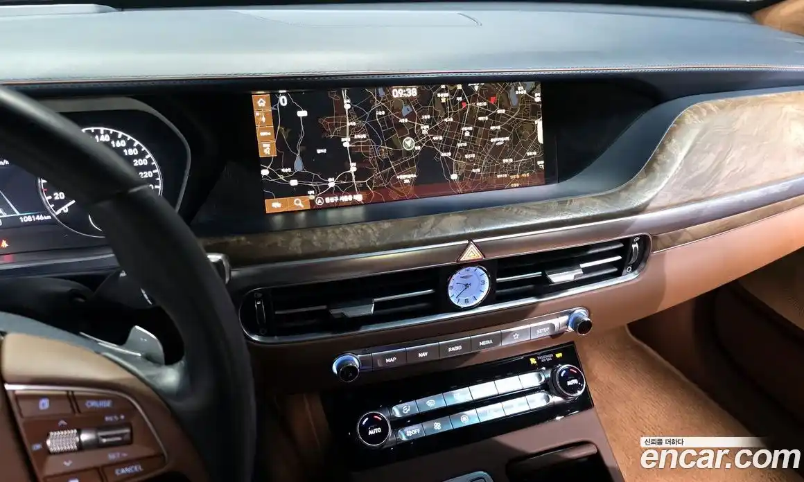 Genesis G90 2019 5.0 гидро в Москве № 22773, фото 14