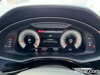 Audi Q7 2021 3.0 гидро в Москве № 229939, миниатюра 12