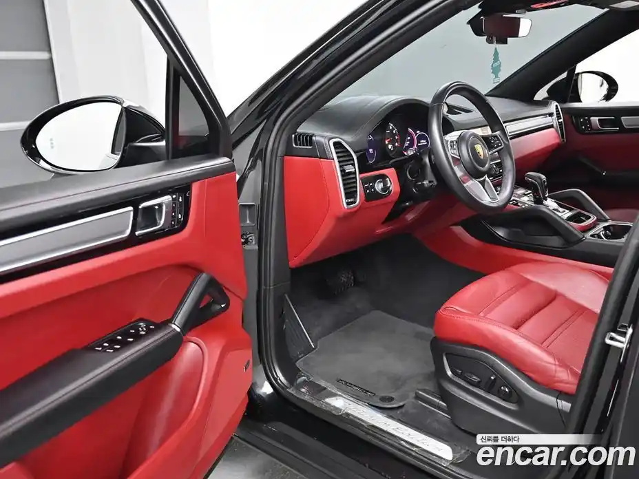 Porsche Cayenne 2023 3.0 гидро в Москве, фото 9